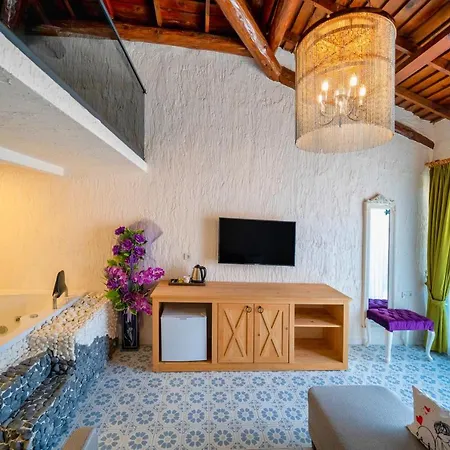 Hotell Imparator Öludeniz